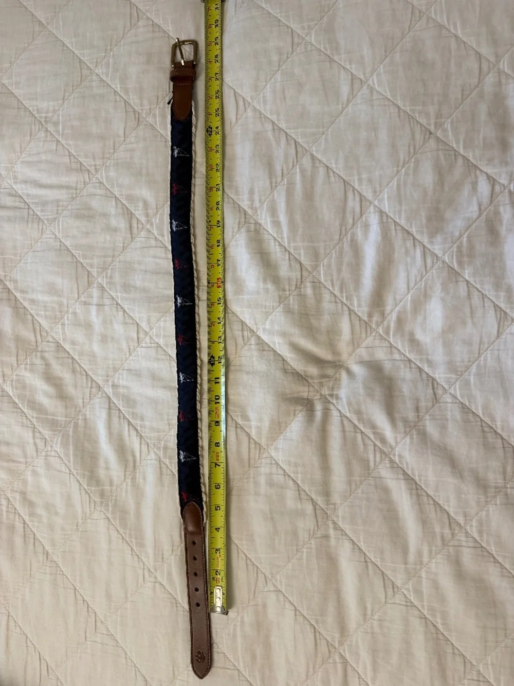 Brooks brothers boys belt size 26